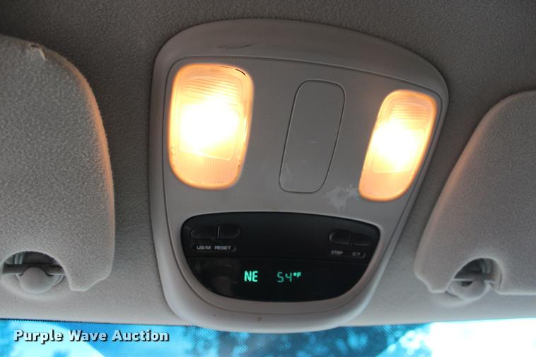 image for item DA2721 2005 Dodge Ram 1500 Quad Cab pickup truck