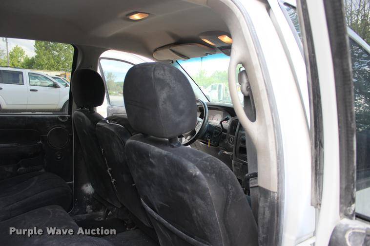 image for item DA2721 2005 Dodge Ram 1500 Quad Cab pickup truck