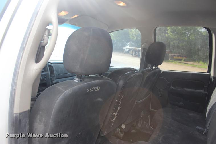 image for item DA2721 2005 Dodge Ram 1500 Quad Cab pickup truck