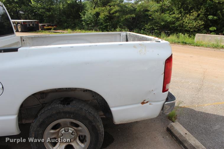 image for item DA2721 2005 Dodge Ram 1500 Quad Cab pickup truck