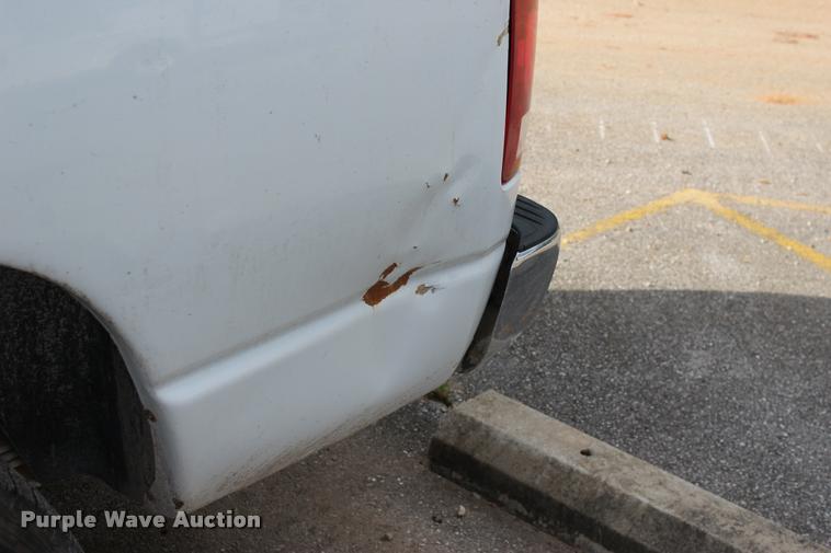 image for item DA2721 2005 Dodge Ram 1500 Quad Cab pickup truck