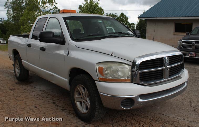 image for item DA2722 2006 Dodge Ram 1500 Quad Cab pickup truck