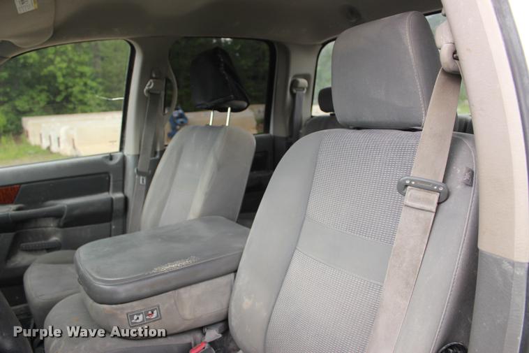 image for item DA2722 2006 Dodge Ram 1500 Quad Cab pickup truck