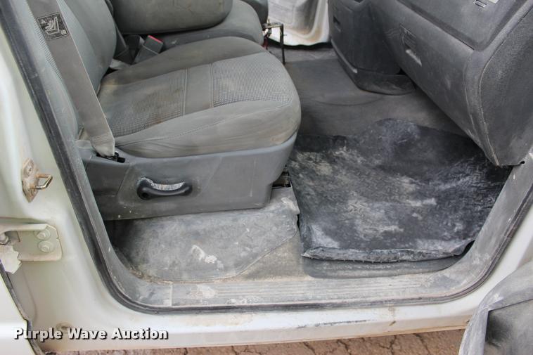 image for item DA2722 2006 Dodge Ram 1500 Quad Cab pickup truck