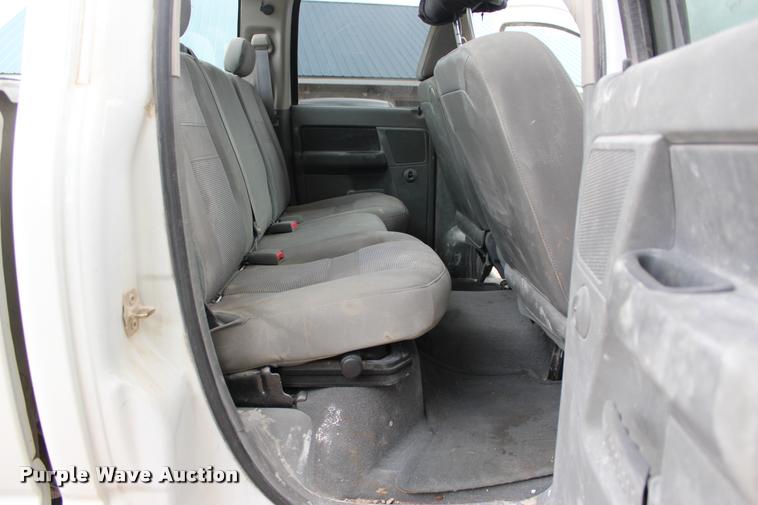 image for item DA2722 2006 Dodge Ram 1500 Quad Cab pickup truck