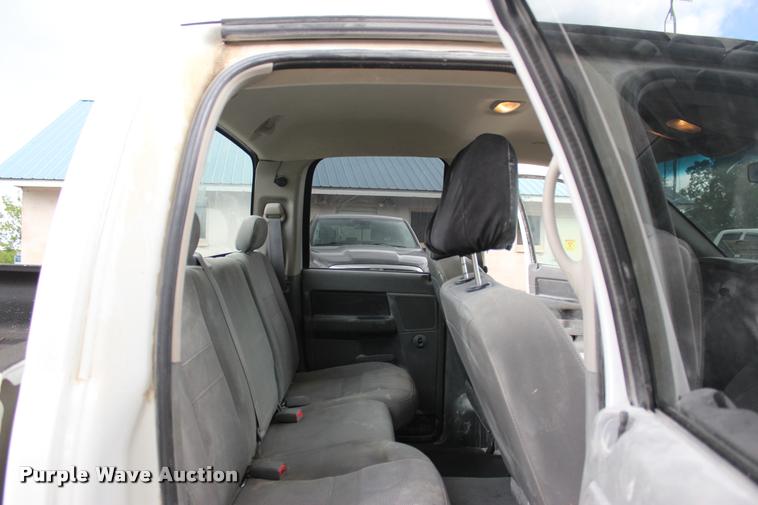 image for item DA2722 2006 Dodge Ram 1500 Quad Cab pickup truck