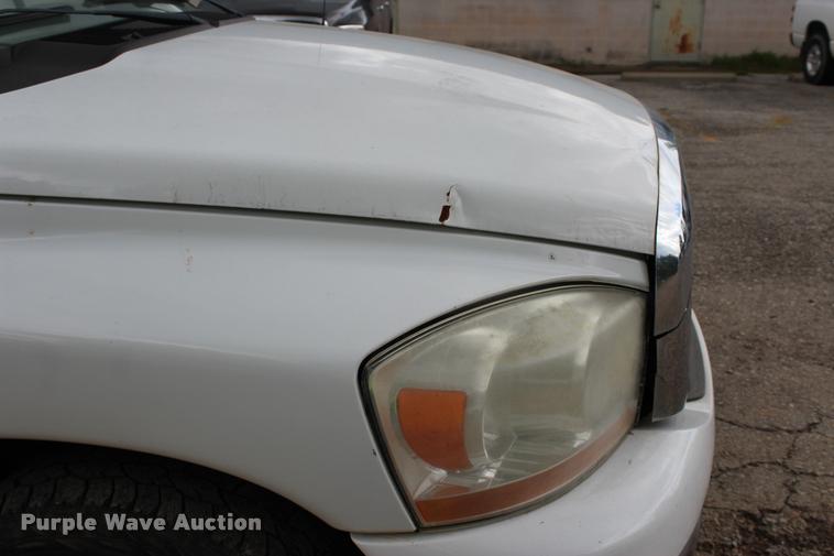 image for item DA2722 2006 Dodge Ram 1500 Quad Cab pickup truck