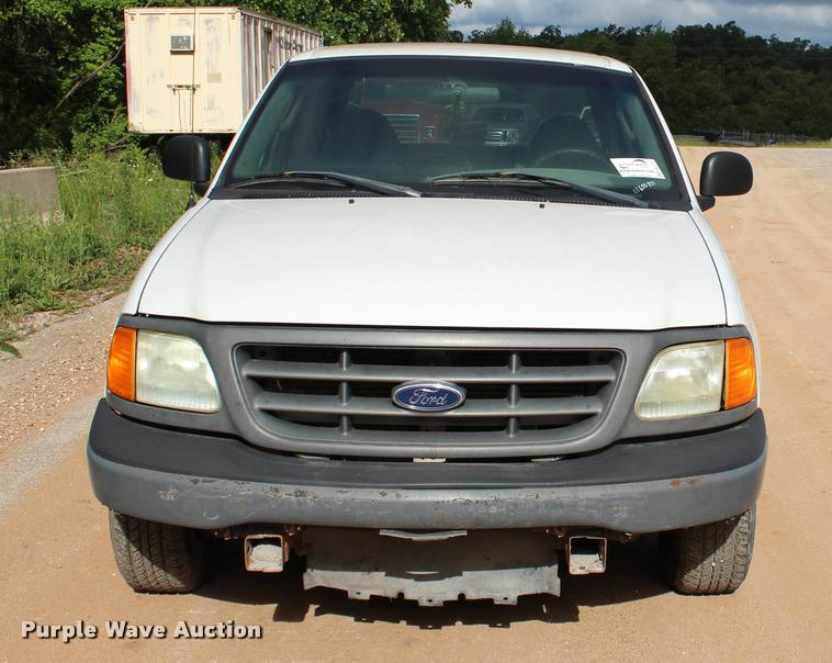 image for item DA2723 2004 Ford F150 SuperCab pickup truck