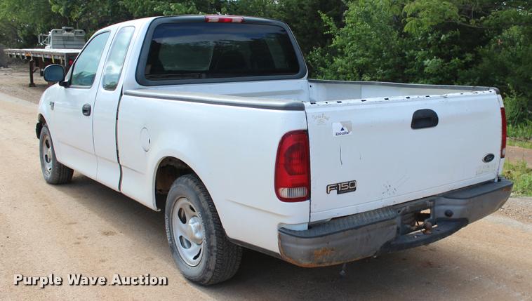 image for item DA2723 2004 Ford F150 SuperCab pickup truck