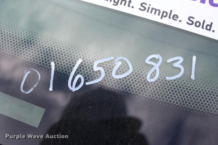 image for item DA2723 2004 Ford F150 SuperCab pickup truck