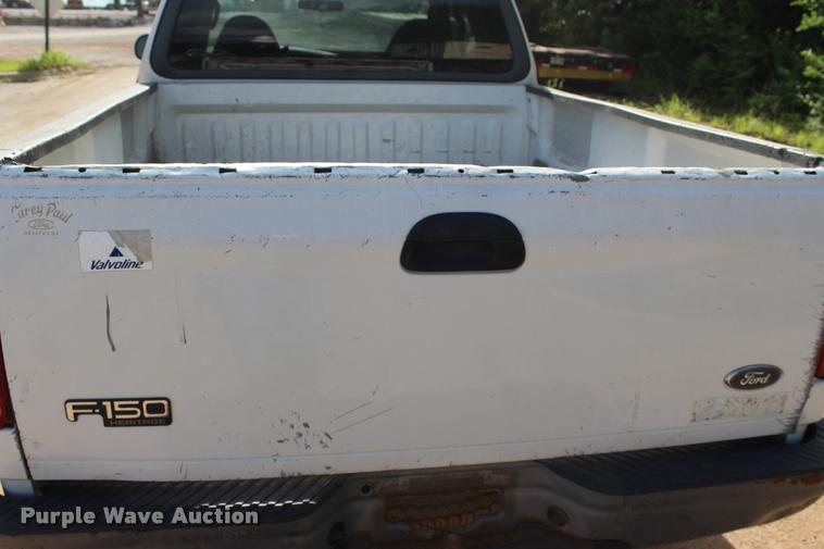 image for item DA2723 2004 Ford F150 SuperCab pickup truck