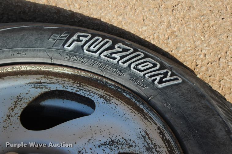 image for item DA2723 2004 Ford F150 SuperCab pickup truck