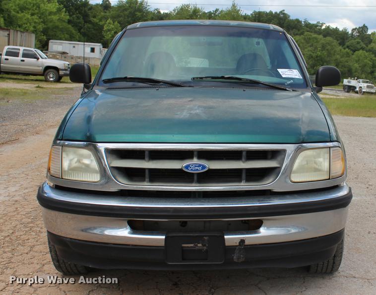 image for item DA2724 1997 Ford F150 SuperCab pickup truck