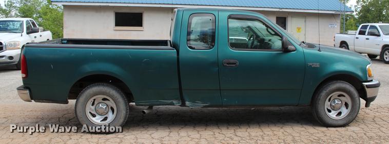 image for item DA2724 1997 Ford F150 SuperCab pickup truck