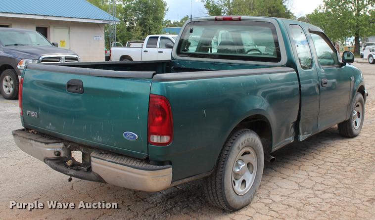image for item DA2724 1997 Ford F150 SuperCab pickup truck