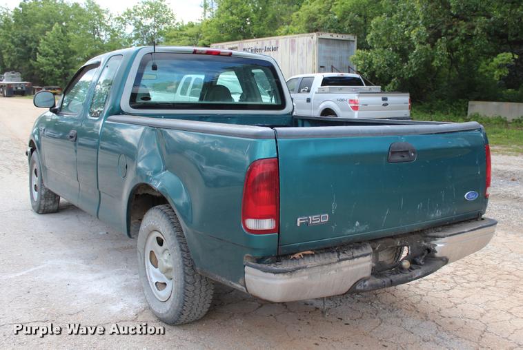 image for item DA2724 1997 Ford F150 SuperCab pickup truck