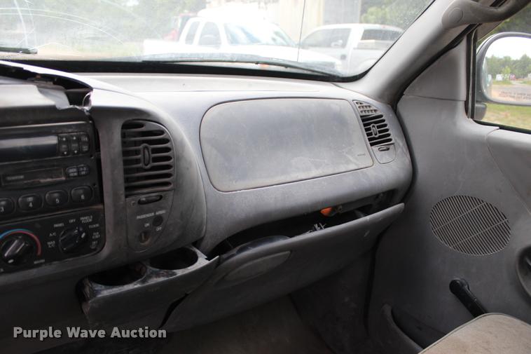image for item DA2724 1997 Ford F150 SuperCab pickup truck