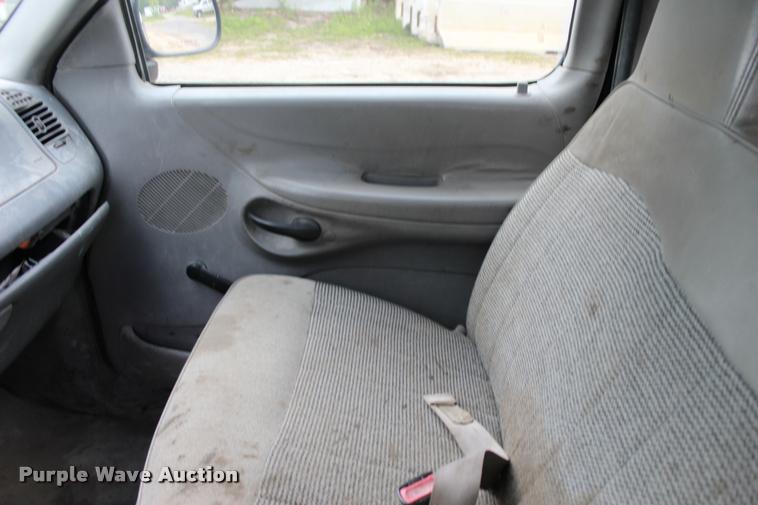 image for item DA2724 1997 Ford F150 SuperCab pickup truck