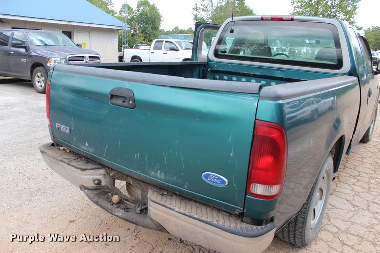 image for item DA2724 1997 Ford F150 SuperCab pickup truck