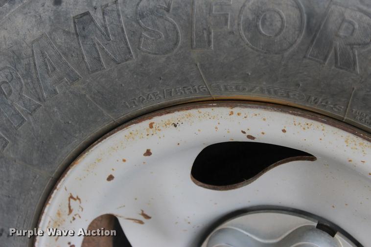 image for item DA2724 1997 Ford F150 SuperCab pickup truck