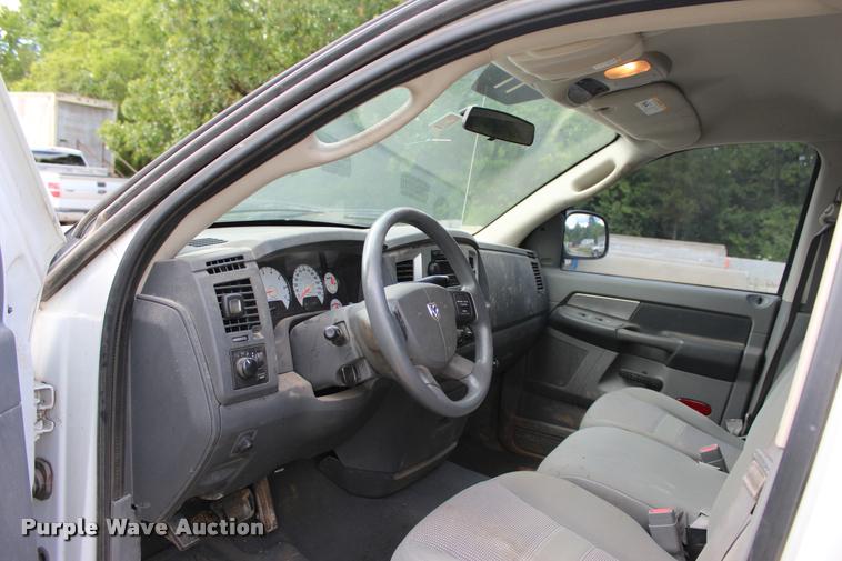 image for item DA2725 2007 Dodge Ram 1500 Quad Cab pickup truck