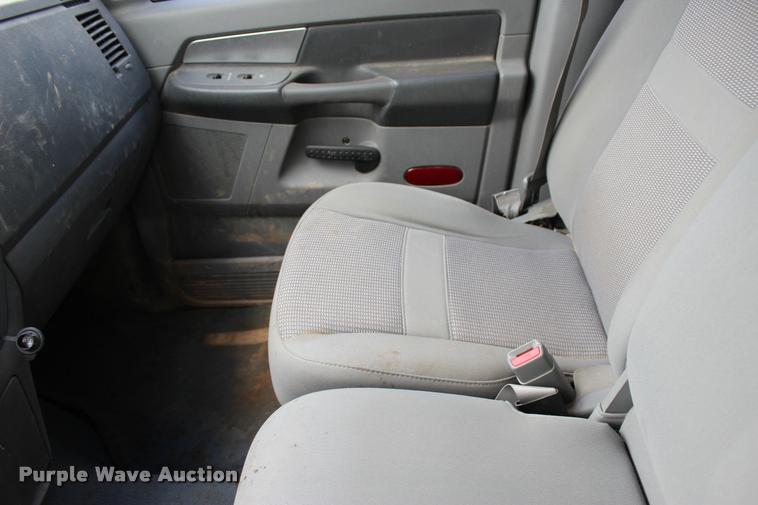 image for item DA2725 2007 Dodge Ram 1500 Quad Cab pickup truck