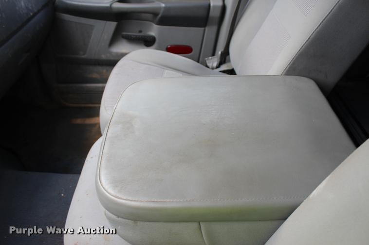 image for item DA2725 2007 Dodge Ram 1500 Quad Cab pickup truck