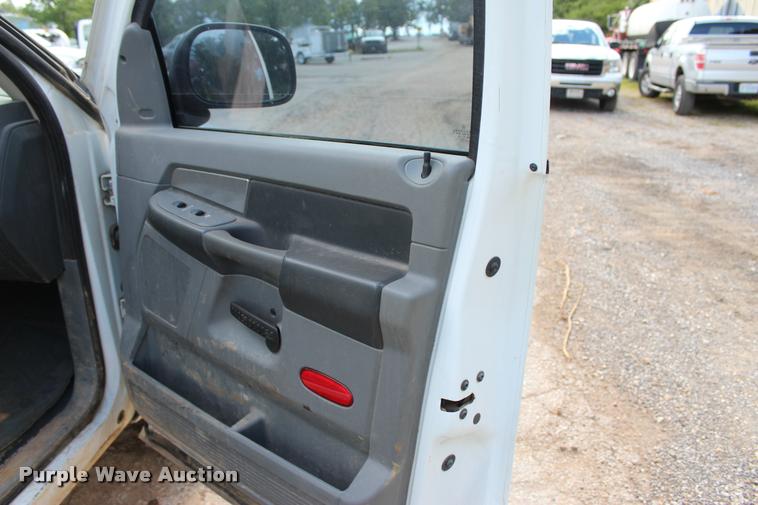 image for item DA2725 2007 Dodge Ram 1500 Quad Cab pickup truck