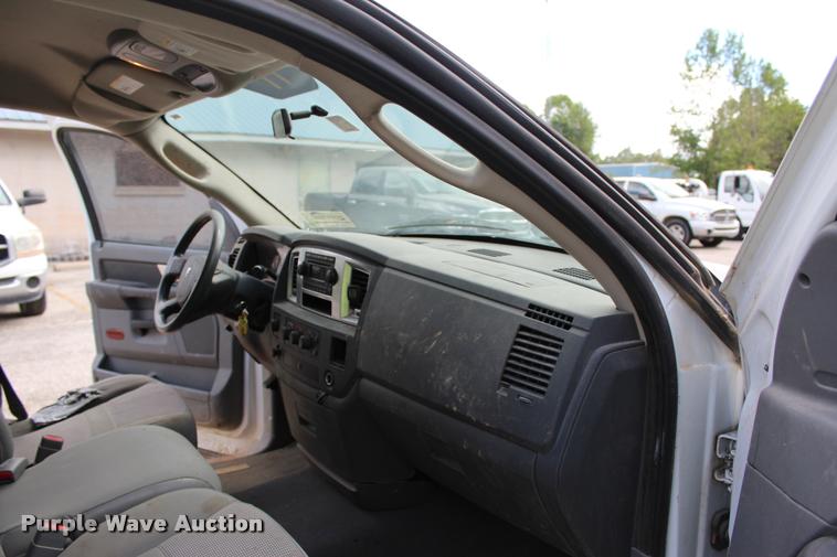 image for item DA2725 2007 Dodge Ram 1500 Quad Cab pickup truck