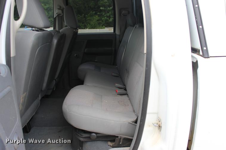 image for item DA2725 2007 Dodge Ram 1500 Quad Cab pickup truck