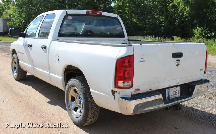 image for item DA2726 2005 Dodge Ram 1500 Quad Cab pickup truck