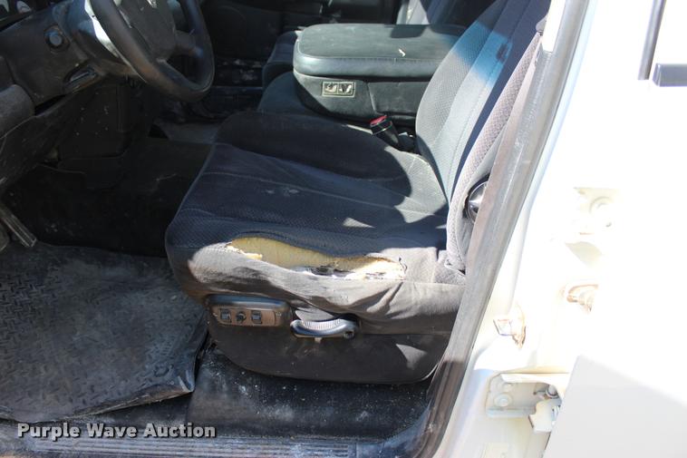 image for item DA2726 2005 Dodge Ram 1500 Quad Cab pickup truck