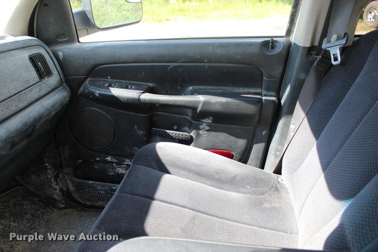 image for item DA2726 2005 Dodge Ram 1500 Quad Cab pickup truck