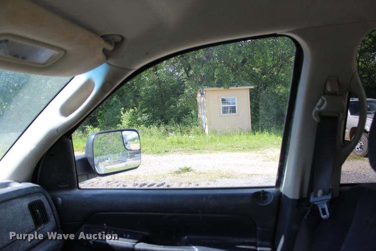 image for item DA2726 2005 Dodge Ram 1500 Quad Cab pickup truck