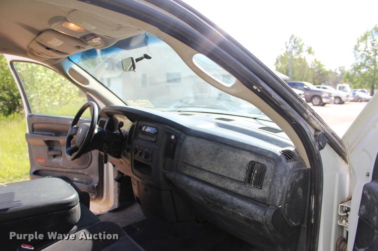image for item DA2726 2005 Dodge Ram 1500 Quad Cab pickup truck