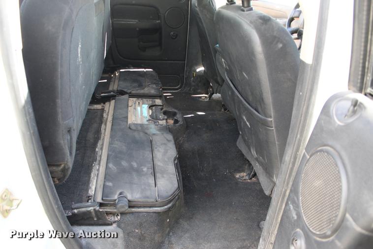 image for item DA2726 2005 Dodge Ram 1500 Quad Cab pickup truck