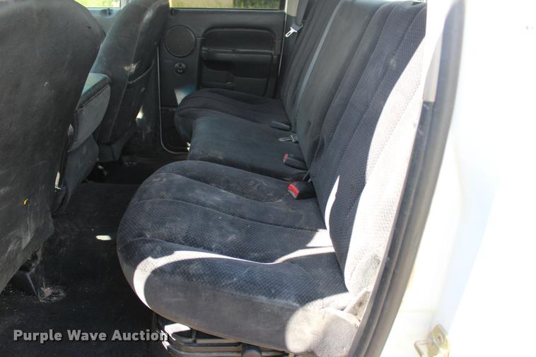 image for item DA2726 2005 Dodge Ram 1500 Quad Cab pickup truck