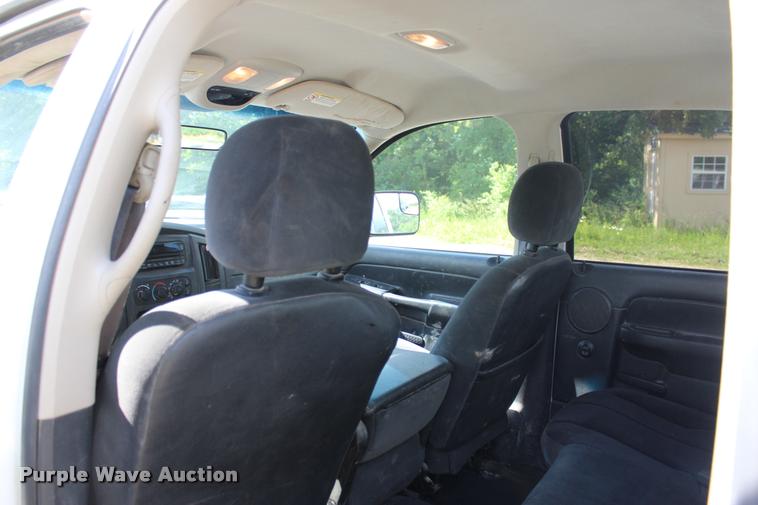 image for item DA2726 2005 Dodge Ram 1500 Quad Cab pickup truck