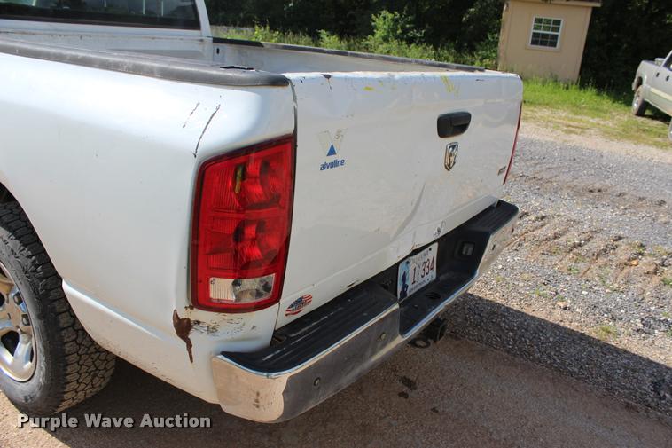 image for item DA2726 2005 Dodge Ram 1500 Quad Cab pickup truck