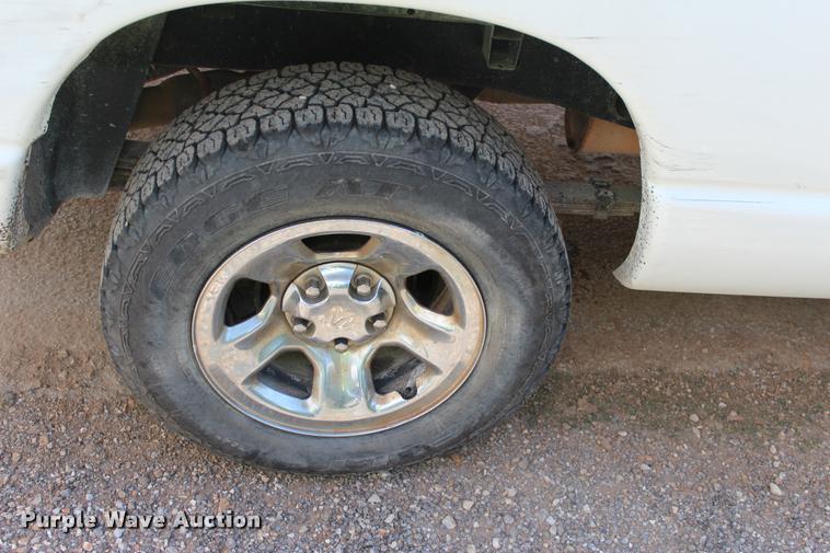 image for item DA2726 2005 Dodge Ram 1500 Quad Cab pickup truck