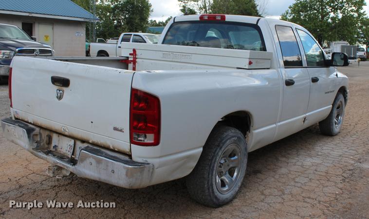 image for item DA2727 2005 Dodge Ram 1500 Quad Cab pickup truck