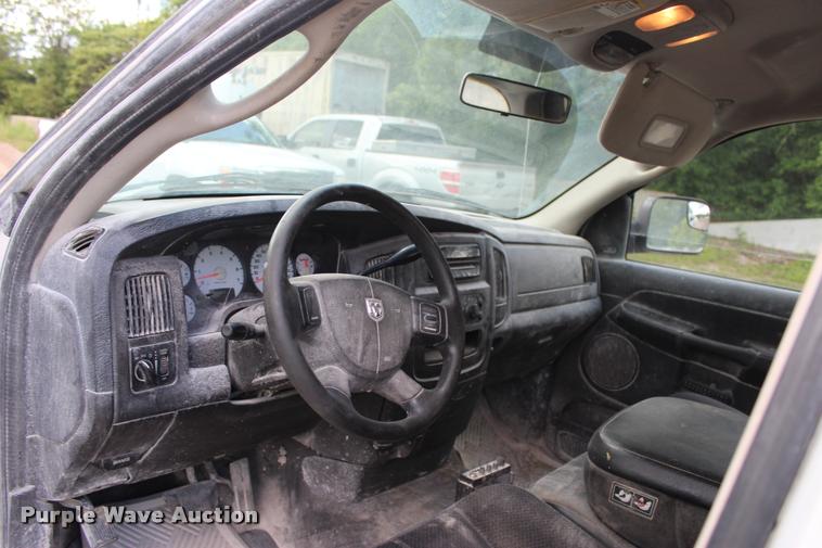 image for item DA2727 2005 Dodge Ram 1500 Quad Cab pickup truck