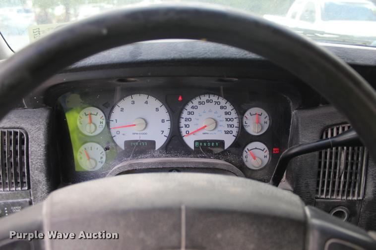 image for item DA2727 2005 Dodge Ram 1500 Quad Cab pickup truck