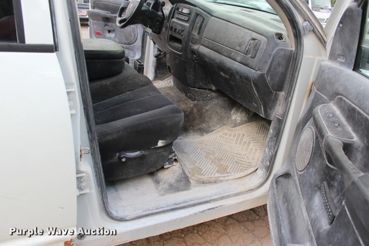 image for item DA2727 2005 Dodge Ram 1500 Quad Cab pickup truck