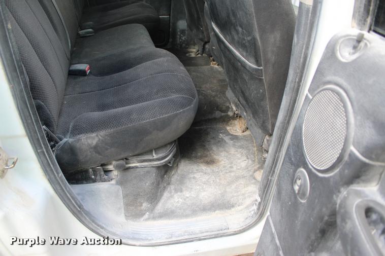 image for item DA2727 2005 Dodge Ram 1500 Quad Cab pickup truck