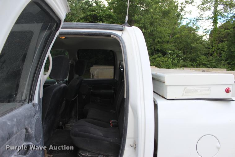 image for item DA2727 2005 Dodge Ram 1500 Quad Cab pickup truck