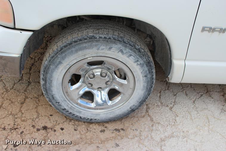 image for item DA2727 2005 Dodge Ram 1500 Quad Cab pickup truck