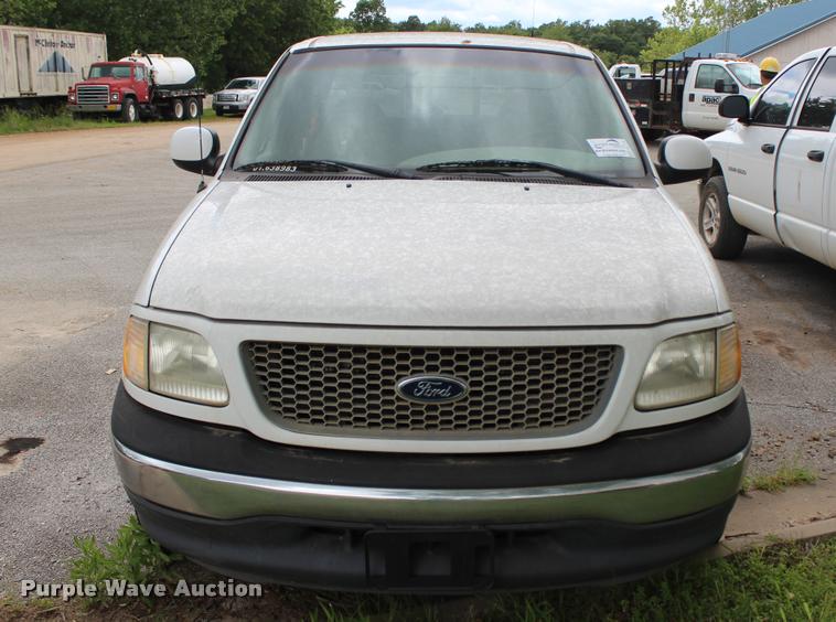 image for item DA2728 2000 Ford F150 SuperCab pickup truck