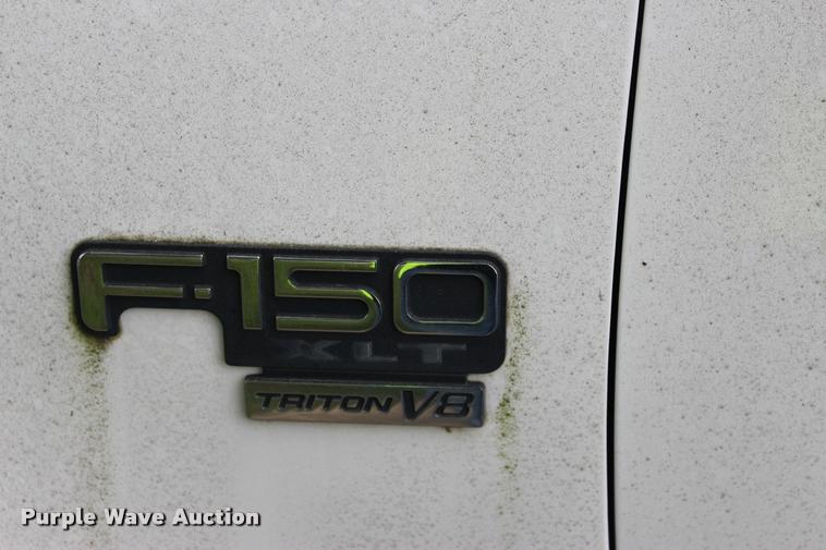 image for item DA2728 2000 Ford F150 SuperCab pickup truck