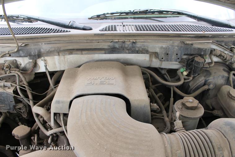 image for item DA2728 2000 Ford F150 SuperCab pickup truck